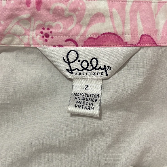 LILLY PULITZER BUTTON DOWN PINK AND WHITE TOP - Picture 10 of 10